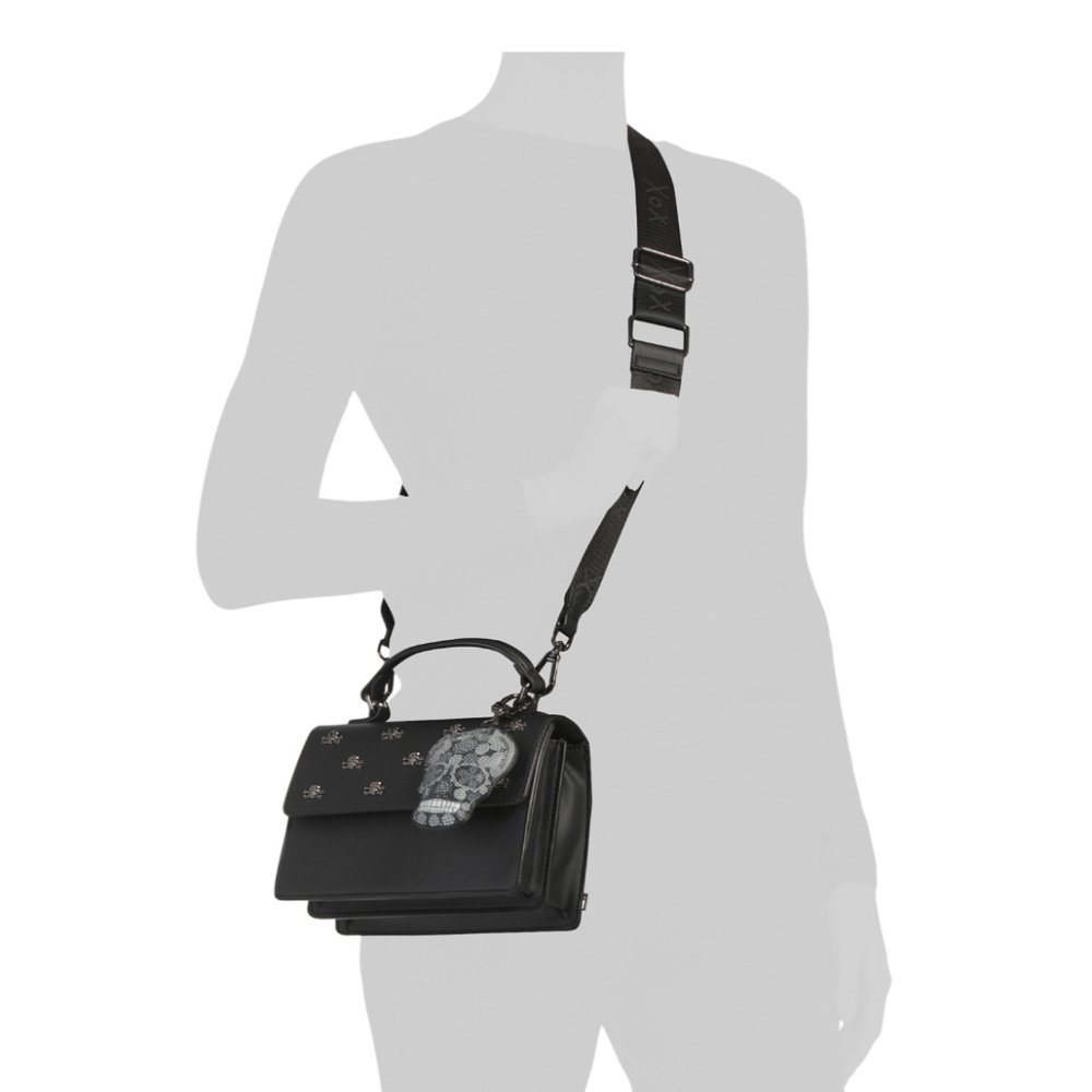 🖤▪️Betsey Johnson ▪️skull  Crossbody  With Skull Charm - Picture 2 of 4